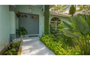 5516 BENT OAK DRIVE, SARASOTA, FL 34232 Sold 04/26/24