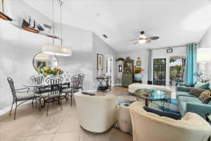 7806 GENEVA LANE, SARASOTA, FL 34243 Sold 05/24/24