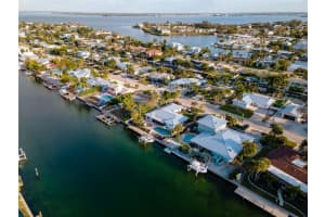 508 67TH STREET, HOLMES BEACH, FL 34217 Sold 12/20/24
