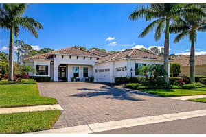 8268 LARKSPUR CIRCLE, SARASOTA, FL 34241 Sold 04/19/24