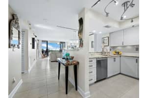 2016 HARBOURSIDE DRIVE, LONGBOAT KEY, FL 34228 Sold 07/17/24