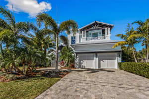 620 KEY ROYALE DRIVE, HOLMES BEACH, FL 34217 Sold 06/05/24