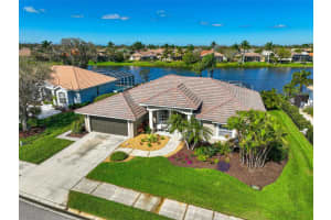 2972 SEASONS BOULEVARD, SARASOTA, FL 34240 Sold 04/30/24