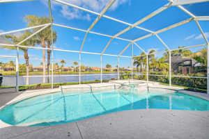 2972 SEASONS BOULEVARD, SARASOTA, FL 34240 Sold 04/30/24