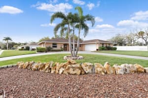 2560 BISPHAM ROAD, SARASOTA, FL 34231 Sold 09/25/24