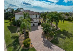 8115 LANDMARK LANE, SARASOTA, FL 34241 Sold 12/06/24