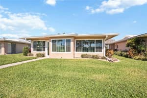 3256 BRUNSWICK LANE, SARASOTA, FL 34239 Sold 05/15/24