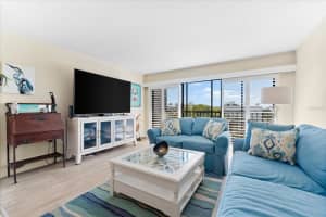 1001 BENJAMIN FRANKLIN DRIVE, SARASOTA, FL 34236 Sold 04/19/24