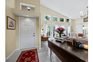 4222 SAINT CHARLES DRIVE, SARASOTA, FL 34243 Sold 04/02/24