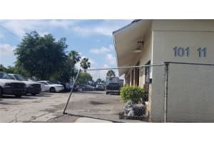 101 11TH AVENUE, BRADENTON, FL 34205 - MLS#MFRA4600775