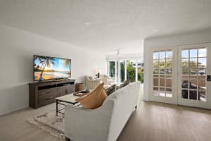 825 OSPREY AVENUE, SARASOTA, FL 34236 Sold 05/16/24