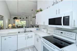 4640 TOWER HILL LANE, SARASOTA, FL 34238 - MLS#MFRA4601032