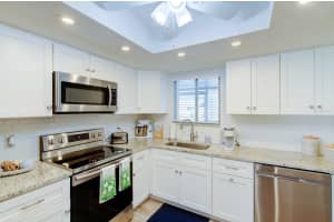 1257 BELLEFLOWER STREET, SARASOTA, FL 34232 Sold 05/15/24