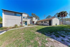 922 BYRON LANE, SARASOTA, FL 34243 Sold 07/12/24