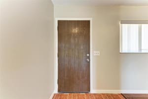 922 BYRON LANE, SARASOTA, FL 34243 Sold 07/12/24