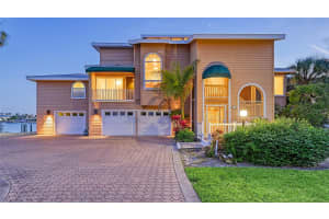 5151 SUN CIRCLE, SARASOTA, FL 34234 Sold 07/18/24