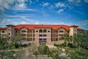 7702 LAKE VISTA COURT, LAKEWOOD RANCH, FL 34202 - MLS#MFRA4601218