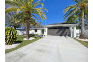 3887 HAWKEYE CIRCLE, SARASOTA, FL 34232 Sold 08/30/24