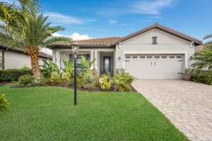 17429 BLUE RIDGE PLACE, LAKEWOOD RANCH, FL 34211 Sold 05/17/24