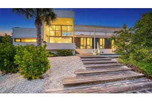 552 RANGER LANE, LONGBOAT KEY, FL 34228 Sold 05/02/24