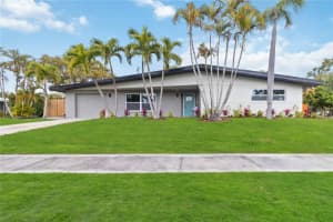 6761 STILLWATER WAY, SARASOTA, FL 34231 Sold 04/26/24