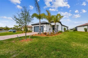 7575 SUMMERLAND COVE, LAKEWOOD RANCH, FL 34202 Sold 05/08/24