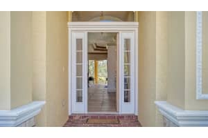 9912 ROYAL LYTHAM AVENUE, LAKEWOOD RANCH, FL 34202 Sold 05/08/24