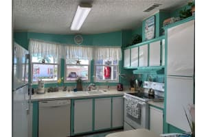 8428 IMPERIAL CIRCLE, PALMETTO, FL 34221 Sold 06/07/24