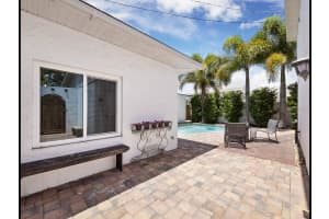 556 WASHINGTON DRIVE, SARASOTA, FL 34236 Sold 04/15/24