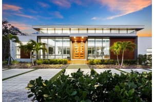 567 BELLORA WAY, SARASOTA, FL 34234 Sold 04/19/24