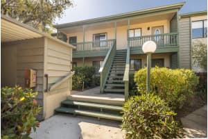 1512 PELICAN POINT DRIVE, SARASOTA, FL 34231 Sold 06/07/24