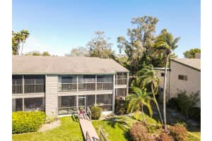 1512 PELICAN POINT DRIVE, SARASOTA, FL 34231 Sold 06/07/24