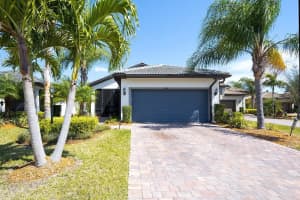 17444 HAMPTON FALLS TERRACE, LAKEWOOD RANCH, FL 34202 Sold 06/25/24