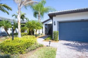 17444 HAMPTON FALLS TERRACE, LAKEWOOD RANCH, FL 34202 Sold 06/25/24