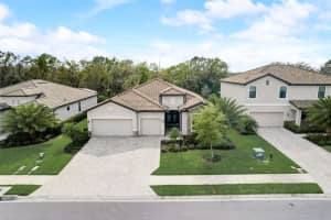 17919 POLO TRAIL, LAKEWOOD RANCH, FL 34211 Sold 04/30/24