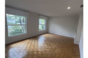 7566 BILTMORE DRIVE, SARASOTA, FL 34231 Sold 04/05/24