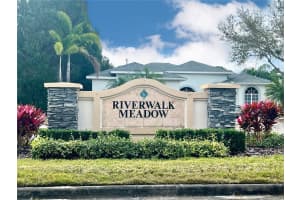 7427 LOBLOLLY BAY TRAIL, LAKEWOOD RANCH, FL 34202 Sold 01/08/25
