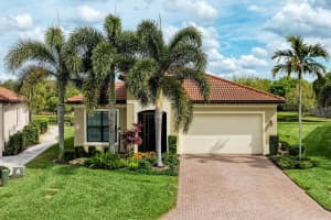 10628 GLENCORSE TERRACE, BRADENTON, FL 34211 Sold 03/27/24