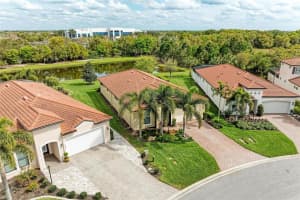 10628 GLENCORSE TERRACE, BRADENTON, FL 34211 Sold 03/27/24