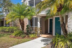 8933 MANOR LOOP, LAKEWOOD RANCH, FL 34202 Sold 12/03/24