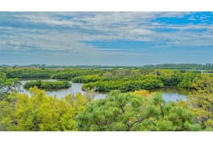 409 N POINT ROAD, OSPREY, FL 34229 - MLS#MFRA4601891