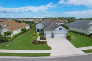12825 COASTAL BREEZE WAY, BRADENTON, FL 34211 Sold 05/31/24