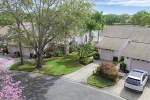 5440 HAMPSTEAD HEATH #24, SARASOTA, FL 34235 Sold 10/18/24