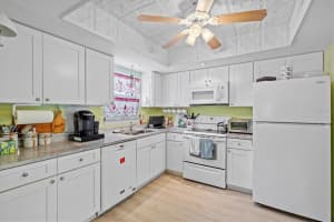 1830 UNIVERSITY PLACE, SARASOTA, FL 34235 Sold 06/27/24