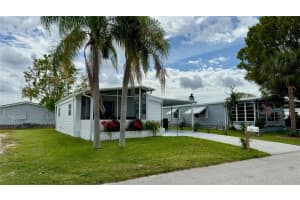 725 BLACKBURN BOULEVARD, NORTH PORT, FL 34287 Sold 07/31/24
