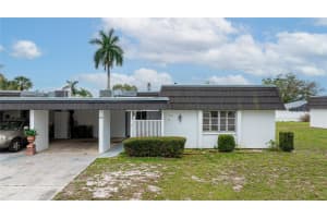 3932 ASHWOOD LANE, SARASOTA, FL 34232 Sold 04/12/24