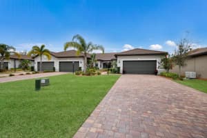 6919 DORSET COURT, LAKEWOOD RANCH, FL 34202 Sold 04/30/25