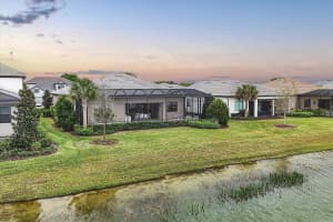 8016 GRANDE SHORES DRIVE, SARASOTA, FL 34240 Sold 05/15/24