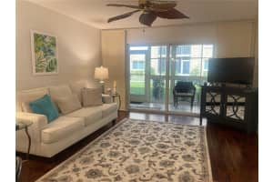 1310 GLEN OAKS DRIVE, SARASOTA, FL 34232 - MLS#MFRA4602679
