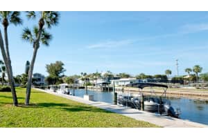 6500 FLOTILLA DRIVE, HOLMES BEACH, FL 34217 Sold 05/15/24